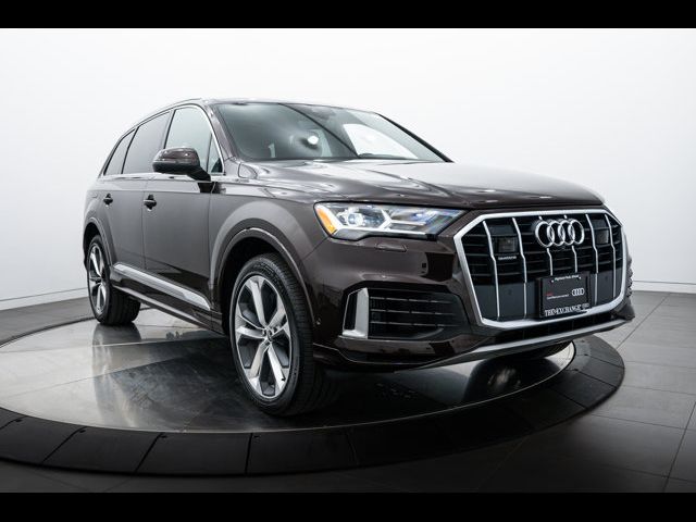 2021 Audi Q7 Premium Plus