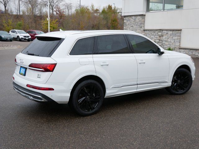 2021 Audi Q7 Premium Plus