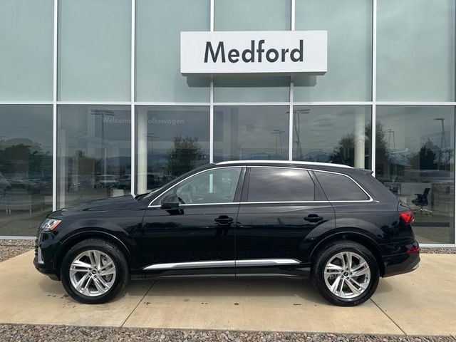 2021 Audi Q7 Premium Plus