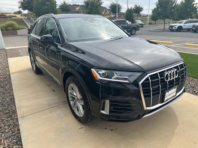 2021 Audi Q7 Premium Plus