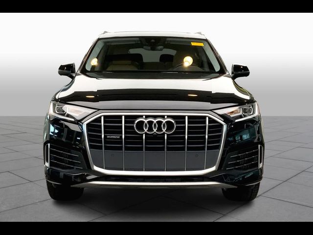 2021 Audi Q7 Premium Plus