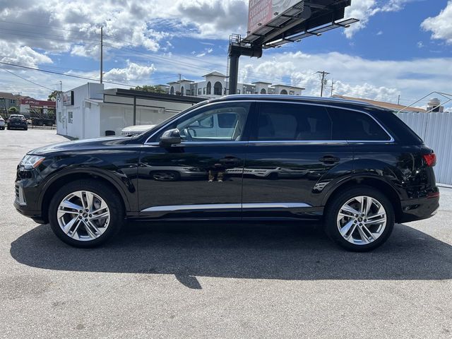 2021 Audi Q7 Premium Plus