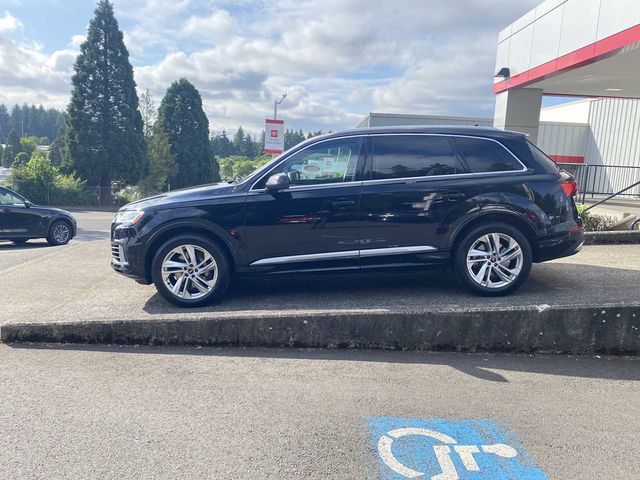 2021 Audi Q7 Premium Plus