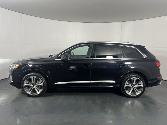 2021 Audi Q7 Premium Plus