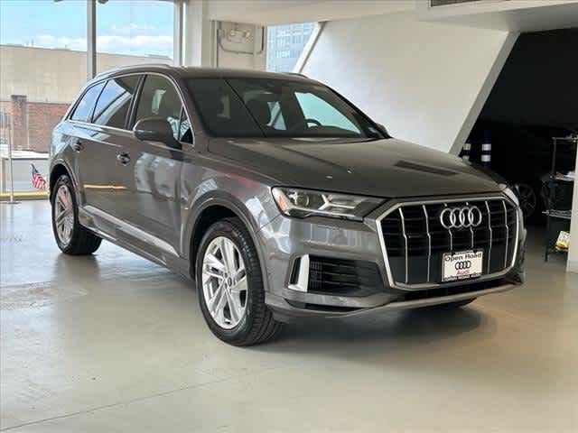 2021 Audi Q7 Premium Plus