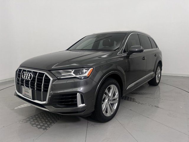 2021 Audi Q7 Premium Plus