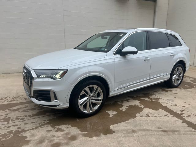 2021 Audi Q7 Premium Plus