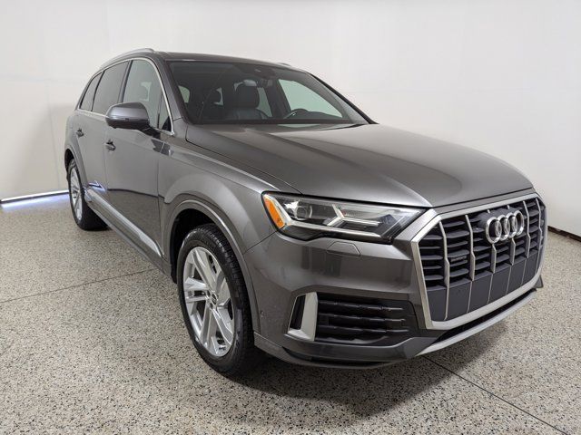 2021 Audi Q7 Premium Plus