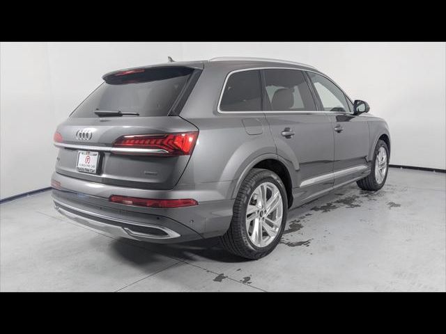 2021 Audi Q7 Premium Plus