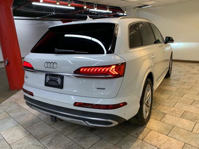 2021 Audi Q7 Premium Plus