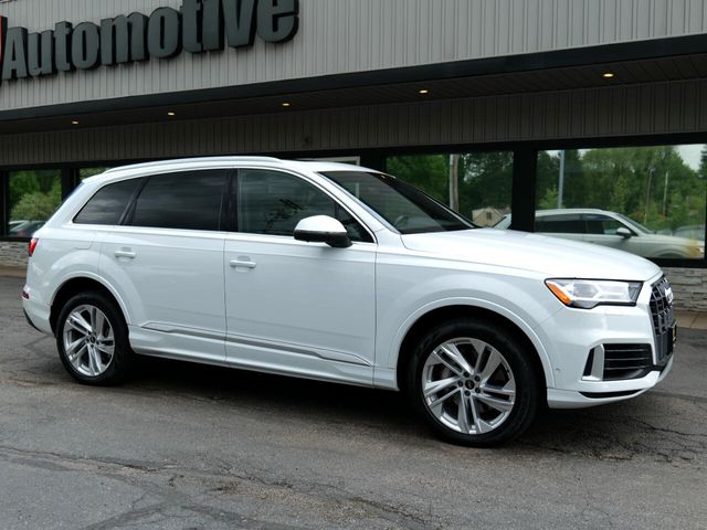 2021 Audi Q7 Premium Plus