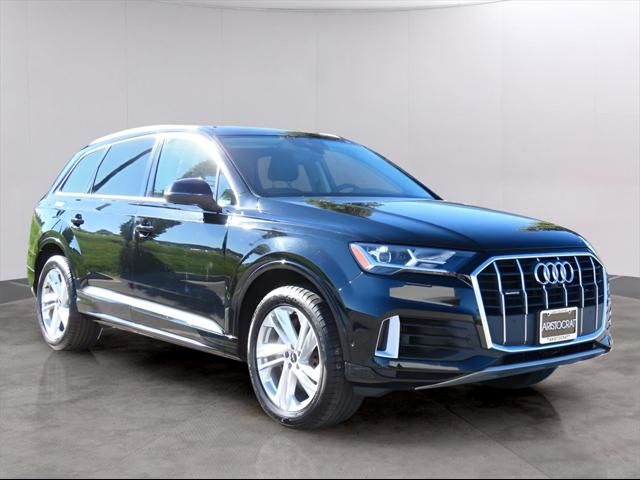 2021 Audi Q7 Premium Plus