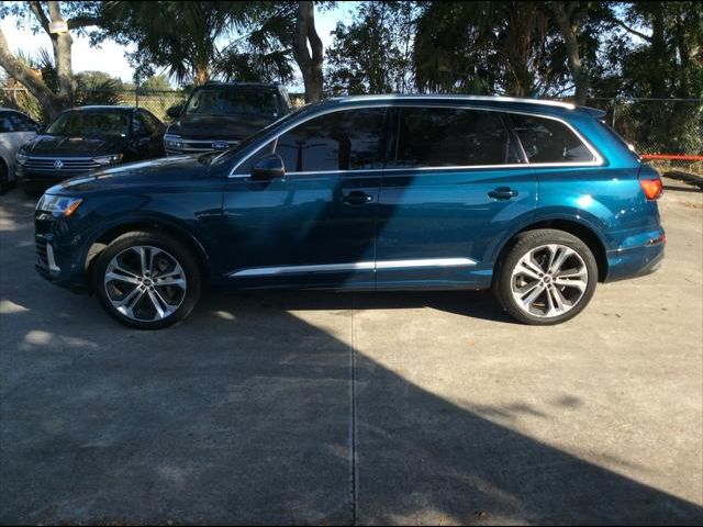 2021 Audi Q7 Premium Plus