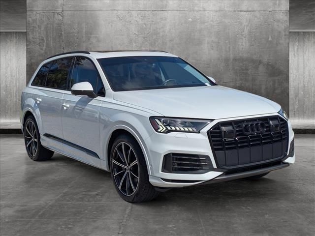 2021 Audi Q7 Prestige