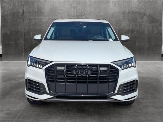 2021 Audi Q7 Prestige