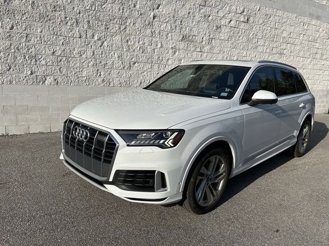 2021 Audi Q7 Prestige