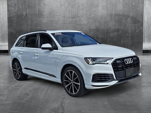 2021 Audi Q7 Prestige