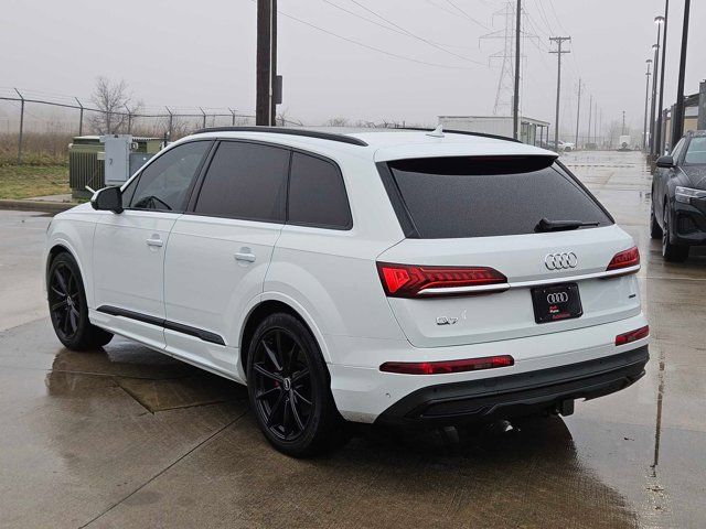 2021 Audi Q7 Prestige