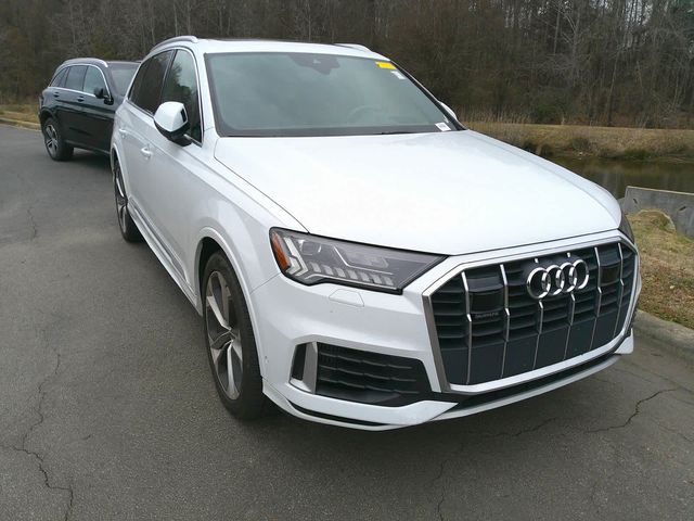 2021 Audi Q7 Prestige