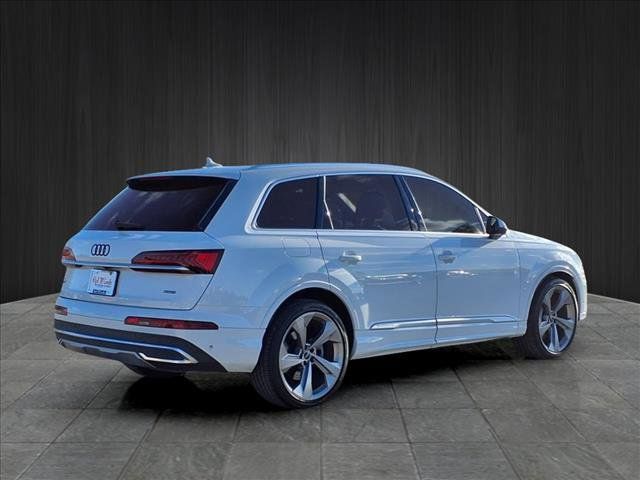 2021 Audi Q7 Prestige