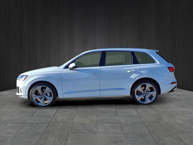 2021 Audi Q7 Prestige