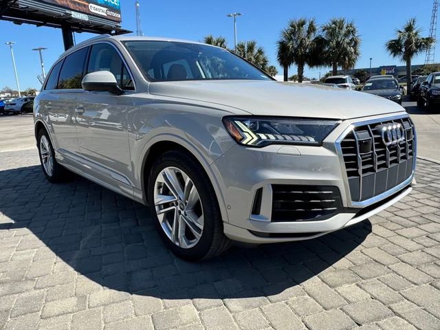 2021 Audi Q7 Prestige