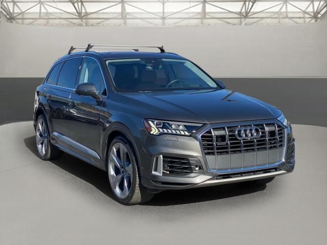 2021 Audi Q7 Prestige