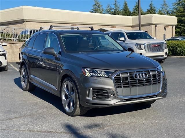 2021 Audi Q7 Prestige