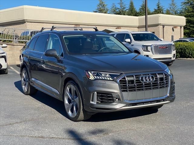 2021 Audi Q7 Prestige