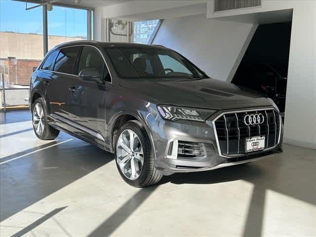 2021 Audi Q7 Prestige