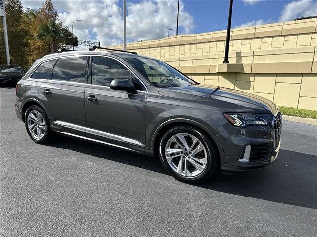 2021 Audi Q7 Prestige