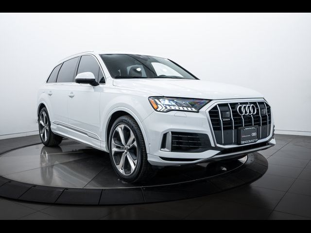 2021 Audi Q7 Prestige