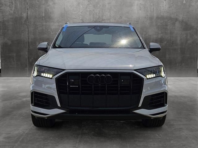 2021 Audi Q7 Prestige