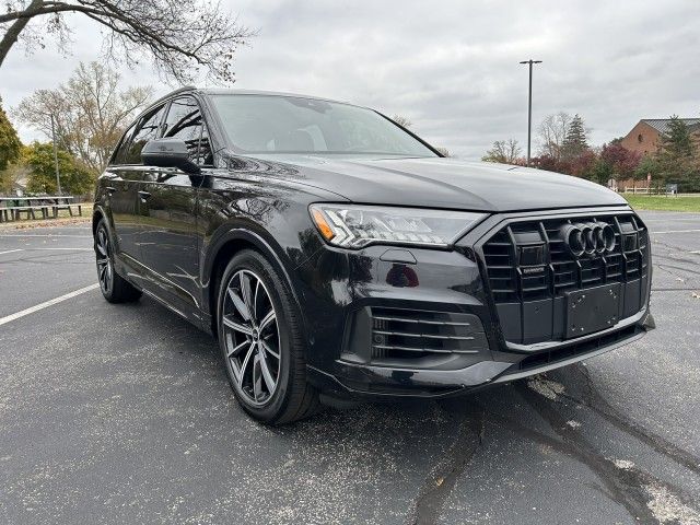 2021 Audi Q7 Prestige