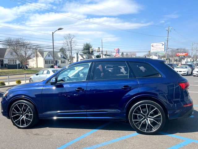 2021 Audi Q7 Prestige