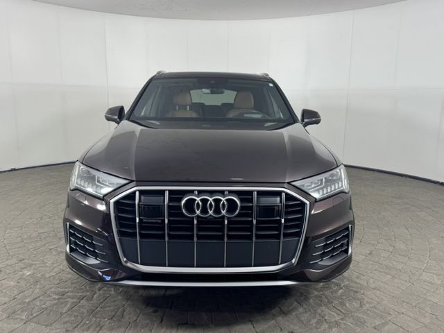 2021 Audi Q7 Prestige