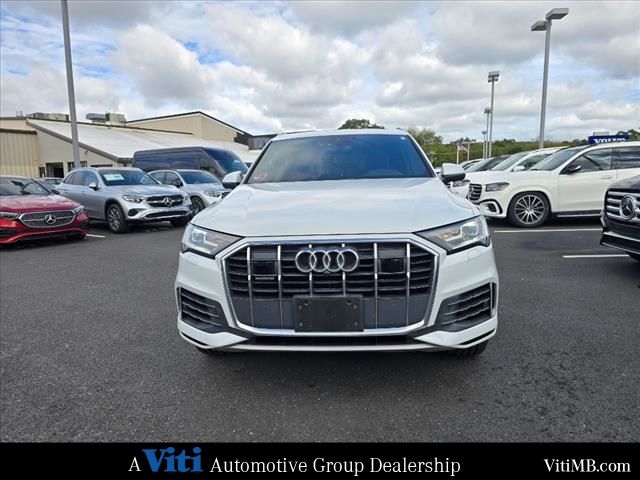 2021 Audi Q7 Premium Plus