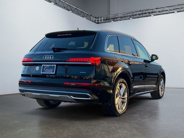 2021 Audi Q7 Premium Plus