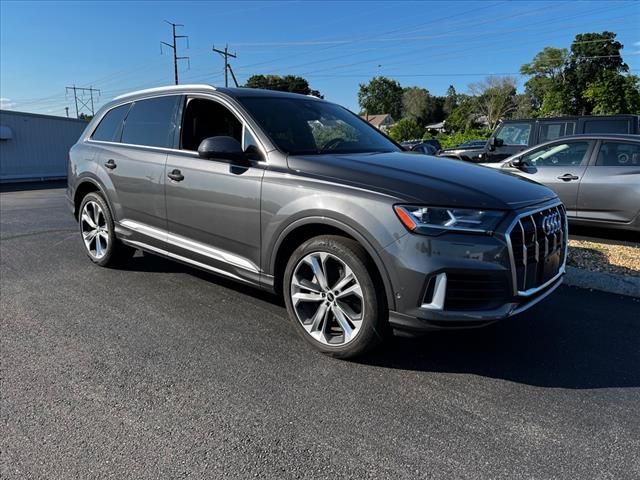 2021 Audi Q7 Premium Plus