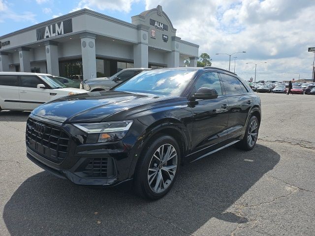 2021 Audi Q8 Premium