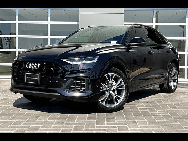 2021 Audi Q8 Premium