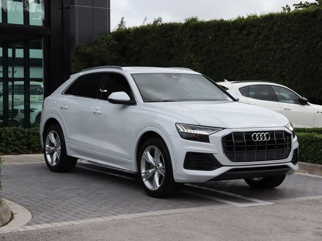 2021 Audi Q8 Premium Plus