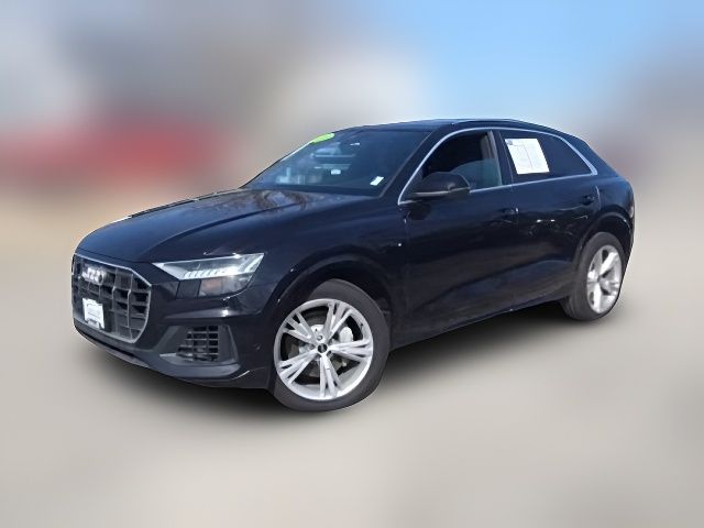 2021 Audi Q8 Premium Plus