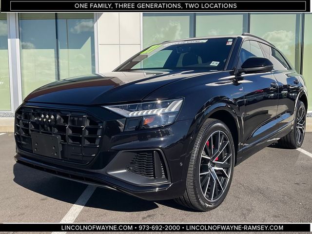 2021 Audi Q8 Premium Plus