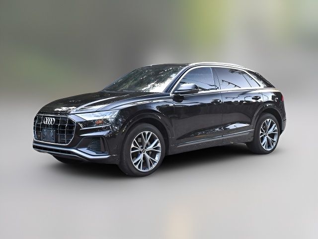 2021 Audi Q8 Premium Plus