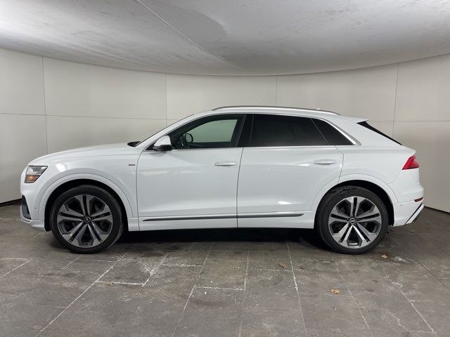 2021 Audi Q8 Premium Plus