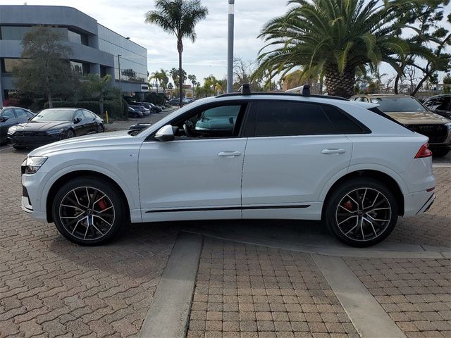 2021 Audi Q8 Premium Plus