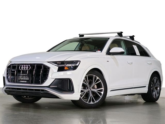 2021 Audi Q8 Premium Plus