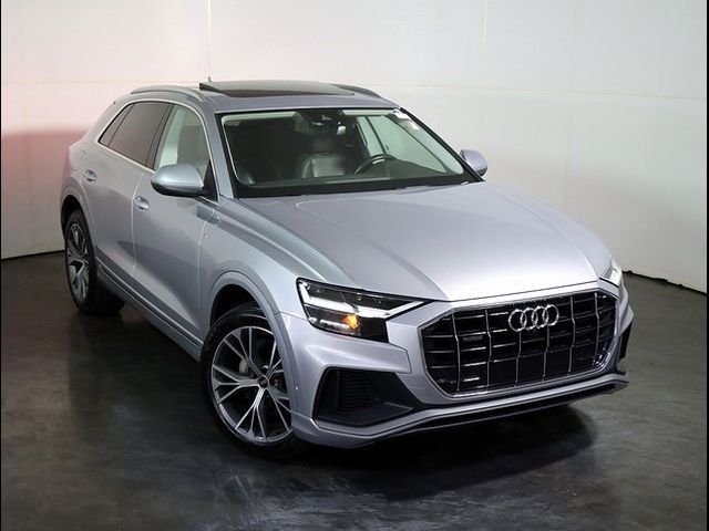 2021 Audi Q8 Premium Plus