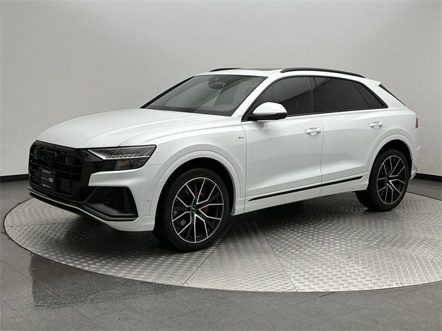 2021 Audi Q8 Premium Plus